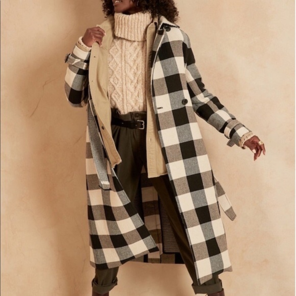 Banana Republic Italian Wool Black and White Buffalo Plaid Coat